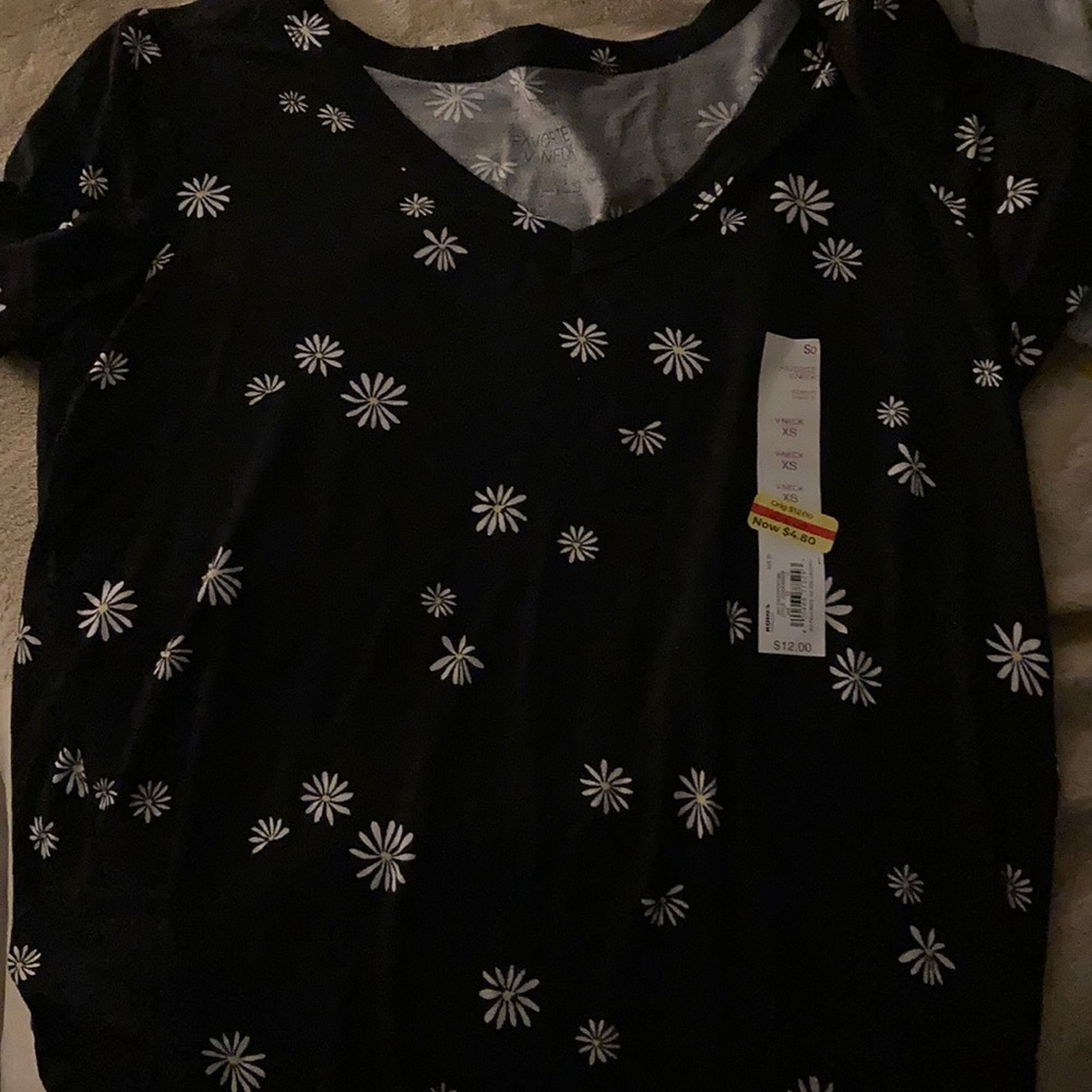 v-neck t-shirt